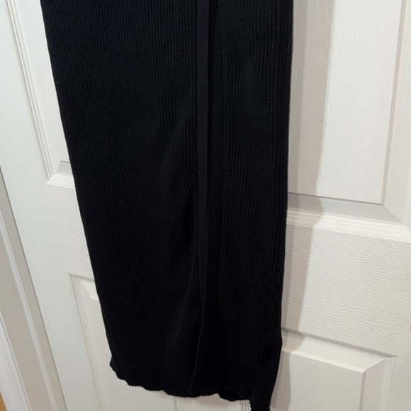 Mooloola Ribbed Button Slit Maxi-Skirt - Picture 12 of 13